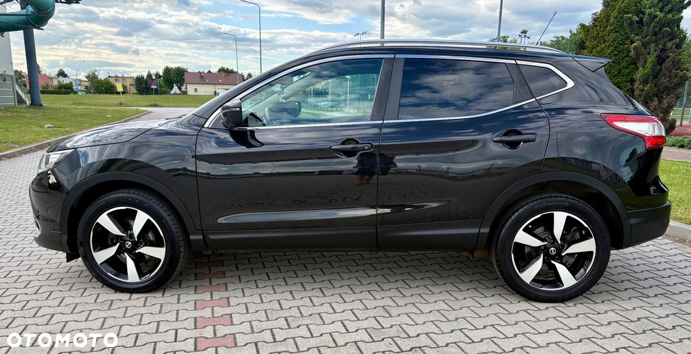 Nissan Qashqai 1.6 Tekna - 11