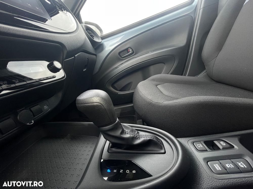 Toyota Aygo X 1.5l HEV 116CP Active - 14