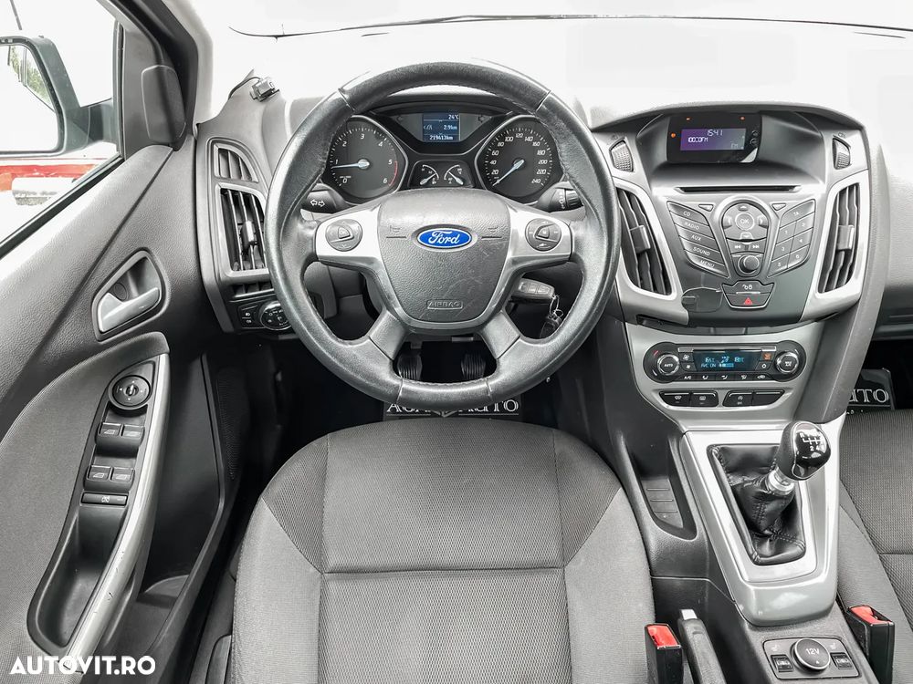 Ford Focus - 7
