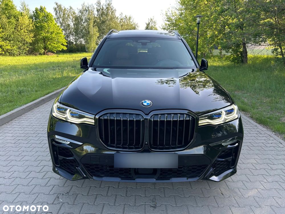 BMW X7 M50d sport - 38