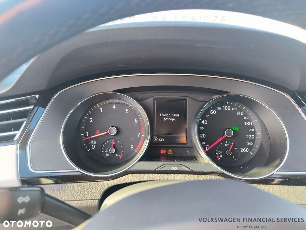 Volkswagen Passat - 6