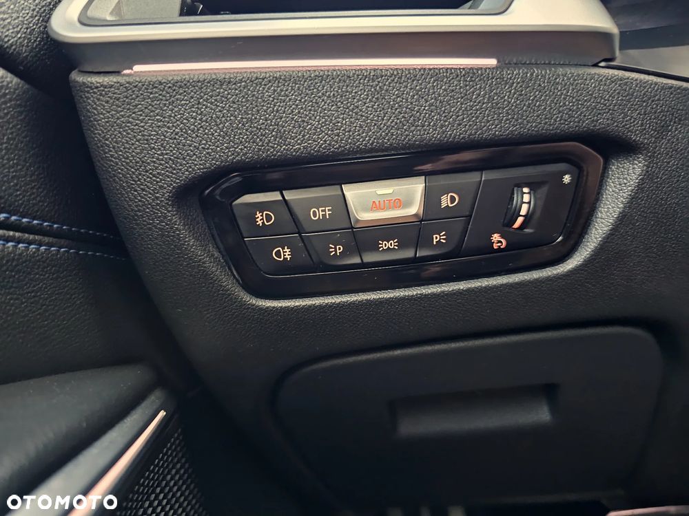 BMW Seria 3 - 24
