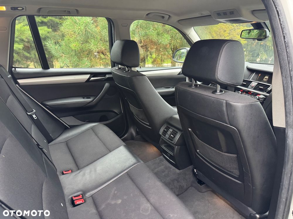BMW X3 xDrive20d xLine - 13