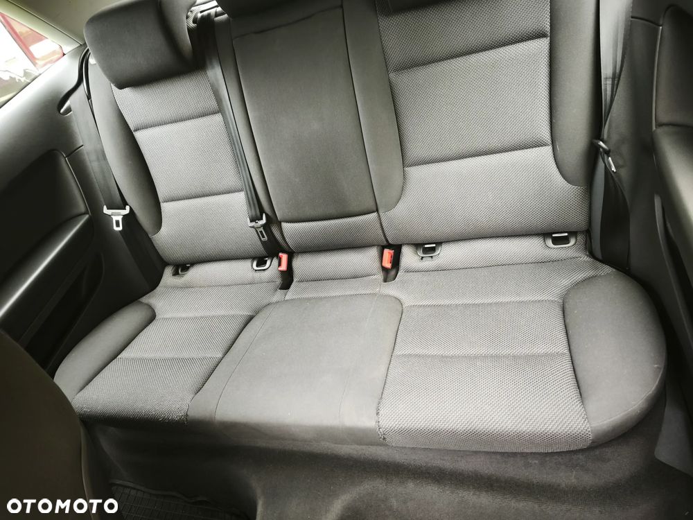 Audi A3 3-drzwiowe 2.0 TDI Ambiente - 7