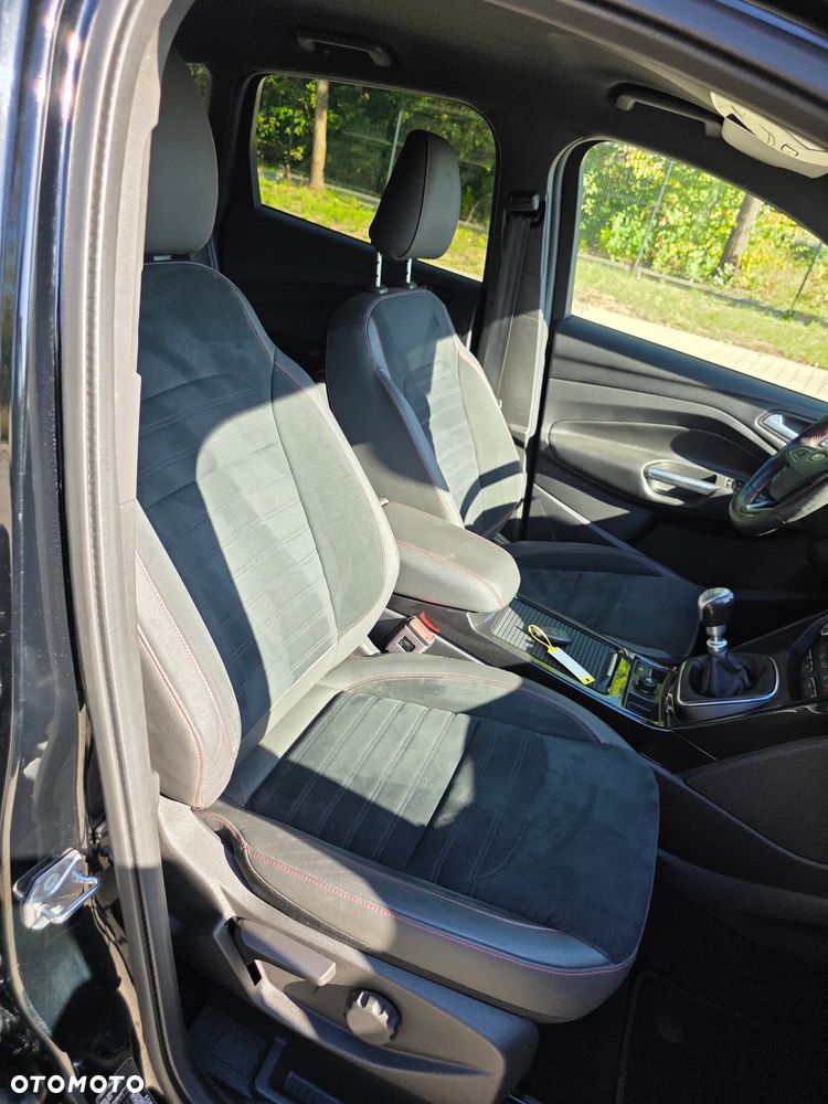 Ford Kuga - 5