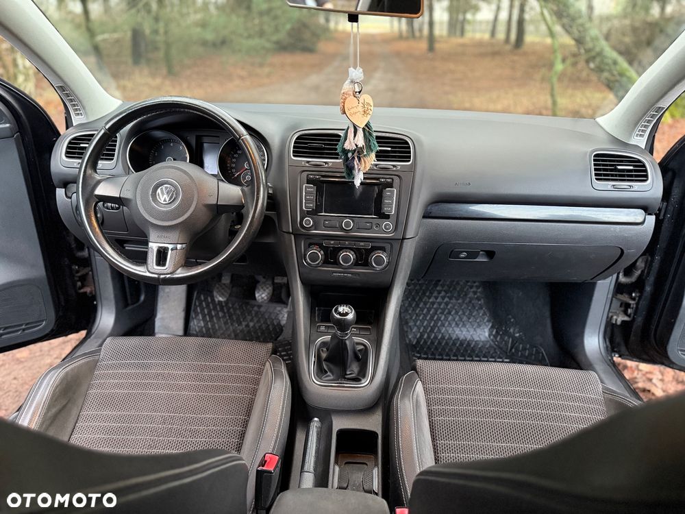 Volkswagen Golf 1.4 Team - 8