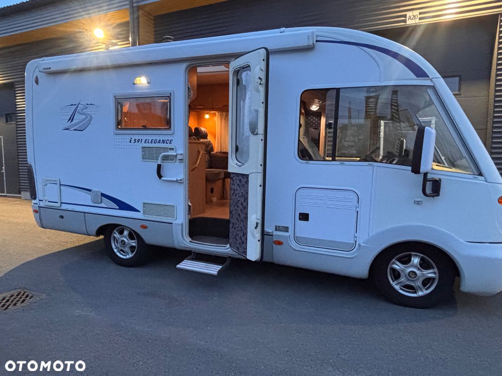 Burstner i591 Elegance - 12