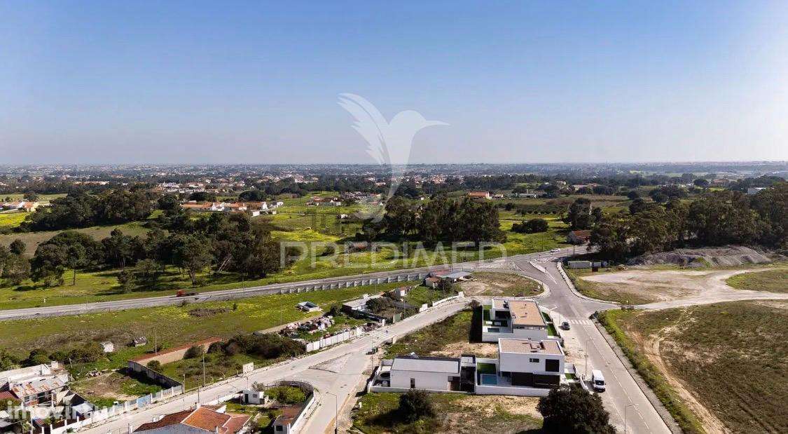 Lote Terreno Urbano para Construção de Moradia - Grande imagem: 2/10