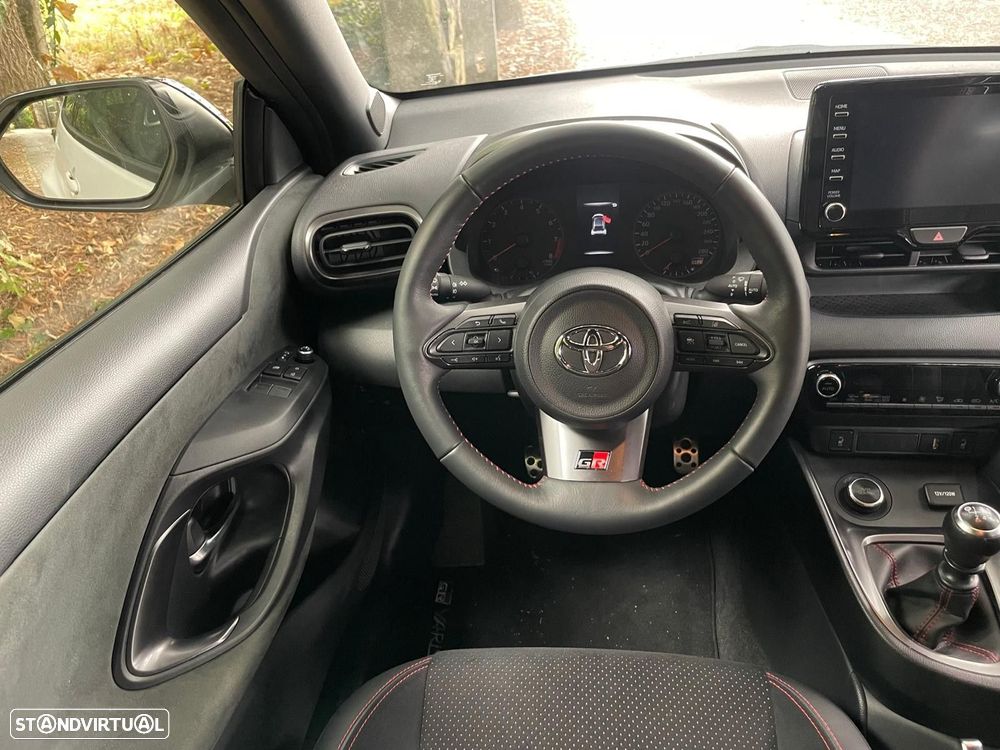 Toyota GR Yaris c/ High-Performance-Pack - 20