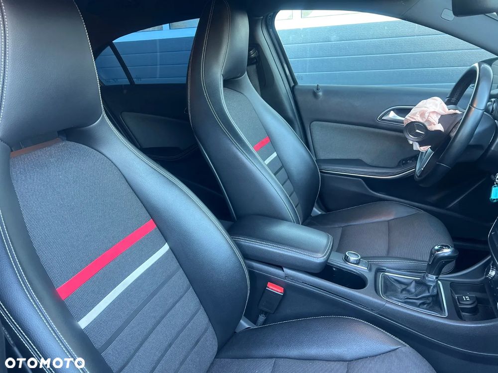 Mercedes-Benz Klasa A 180 - 22