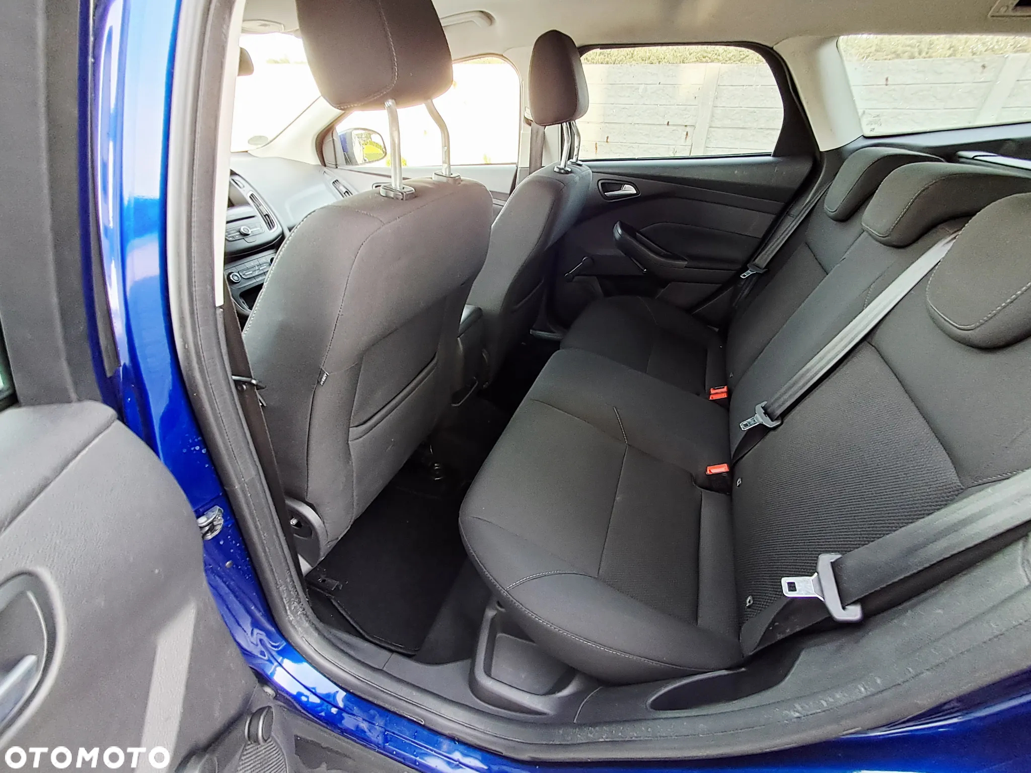 Ford Focus 1.5 EcoBlue Start-Stopp-System COOL&CONNECT - 17