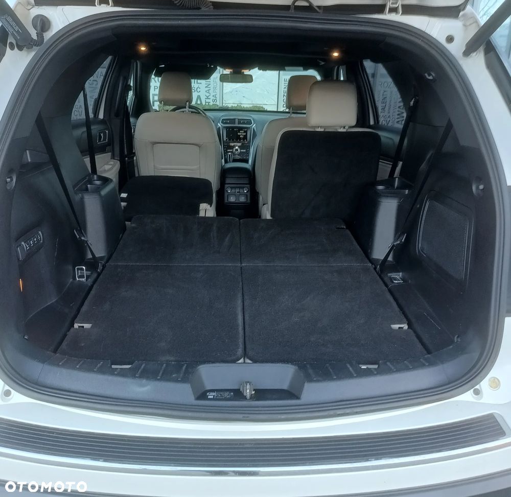 Ford Explorer - 13