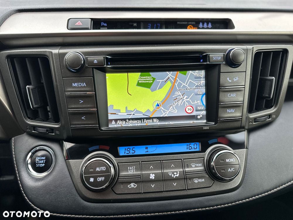 Toyota RAV4 2.0 D-4D Active 4x2 - 14