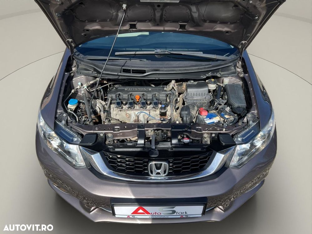 Honda Civic 1.8 i-VTEC Comfort - 35