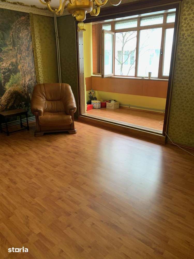 3 Camere decomandat - Centrala-Drumul Taberei - Lovinescu — fotografia 3