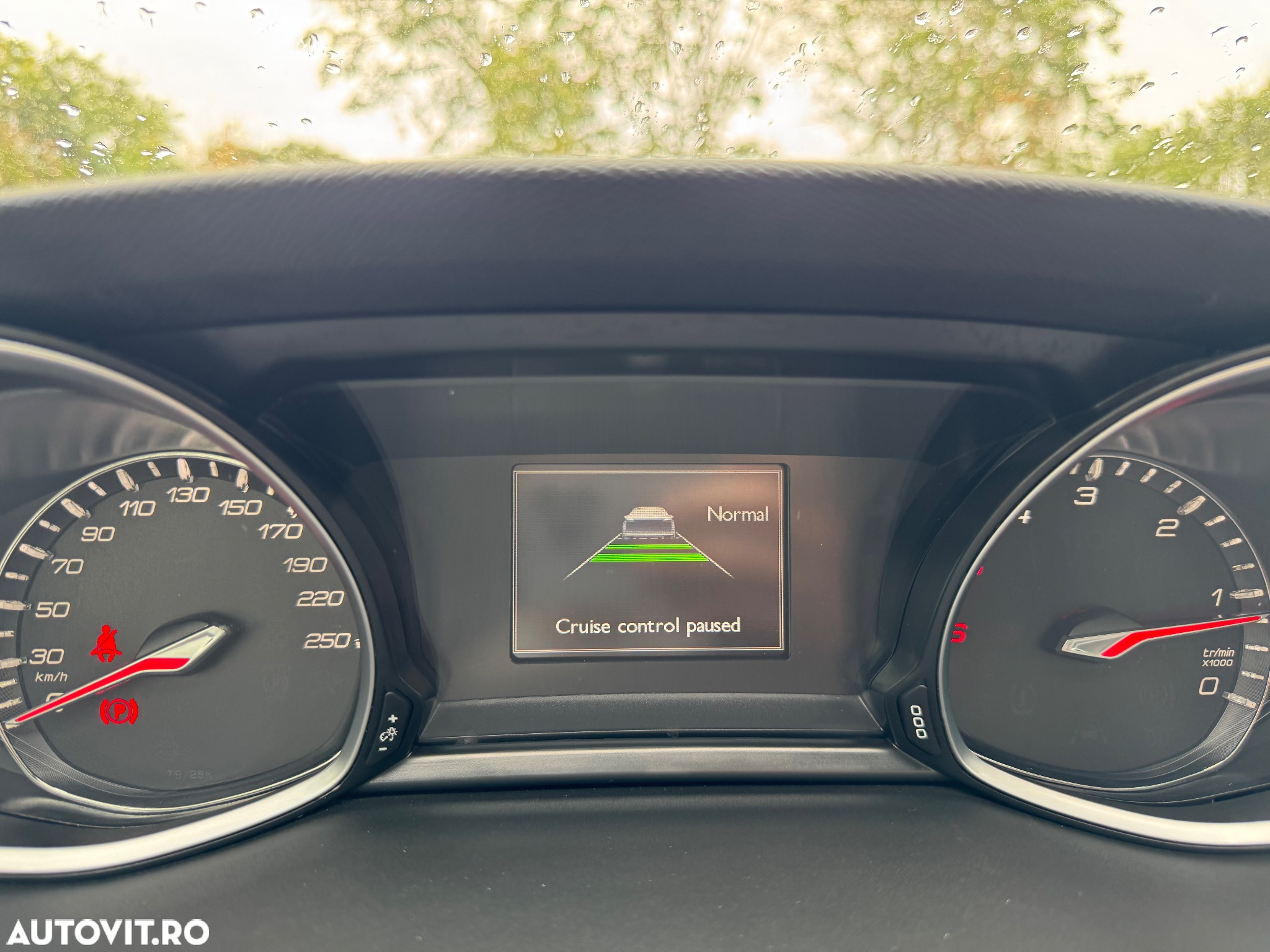 Peugeot 308 SW BlueHDi 130 EAT8 GT - 24