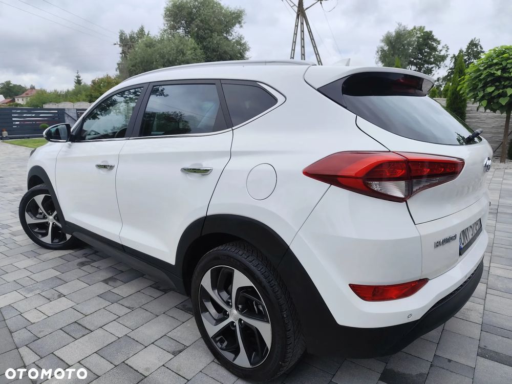 Hyundai Tucson 1.7 CRDI BlueDrive Style 2WD - 6