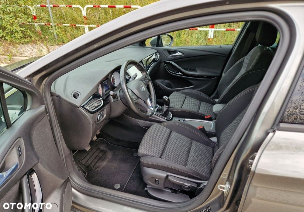 Opel Astra 1.4 Turbo Dynamic - 18