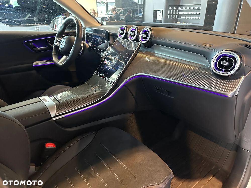 Mercedes-Benz GLC - 15