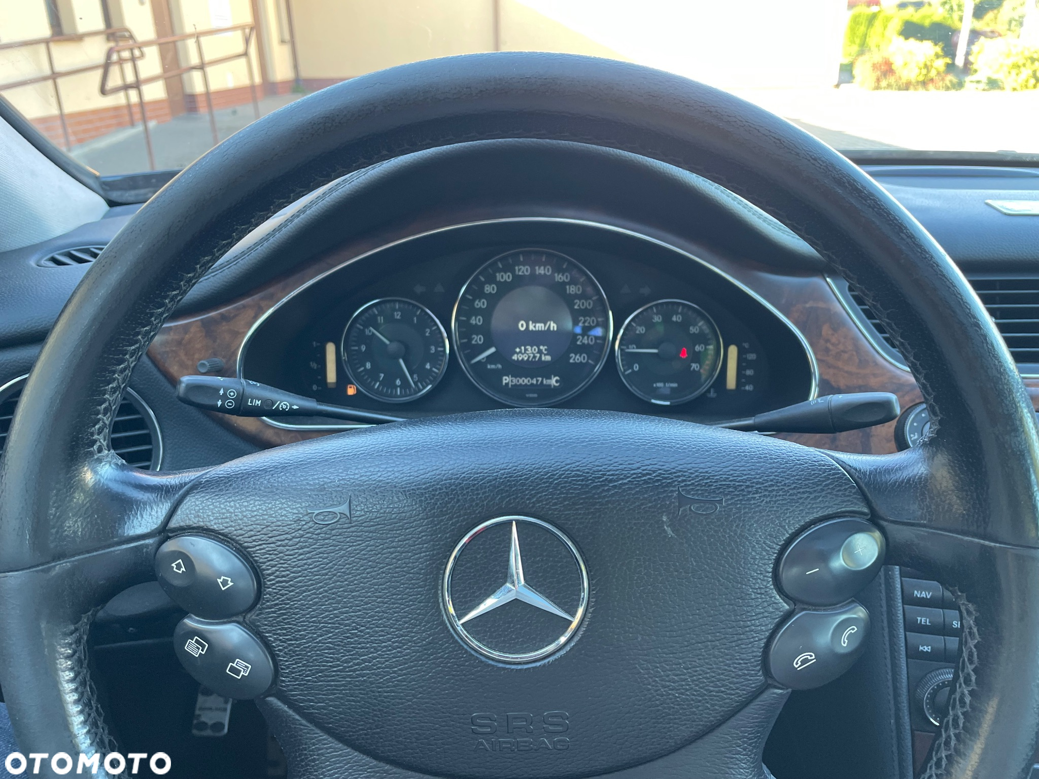 Mercedes-Benz CLS 350 - 25