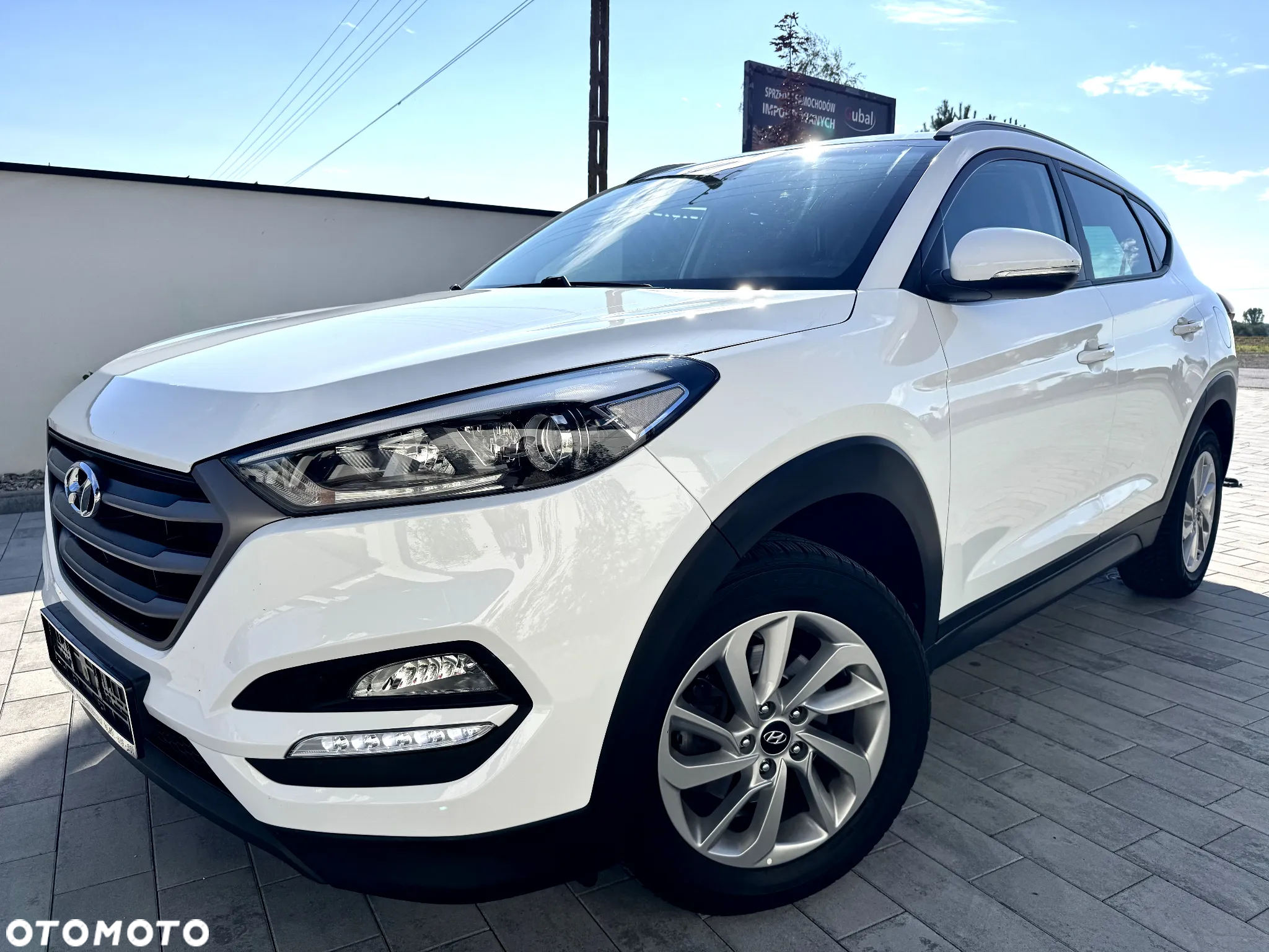 Hyundai Tucson blue 1.6 GDi 2WD Navi - 19