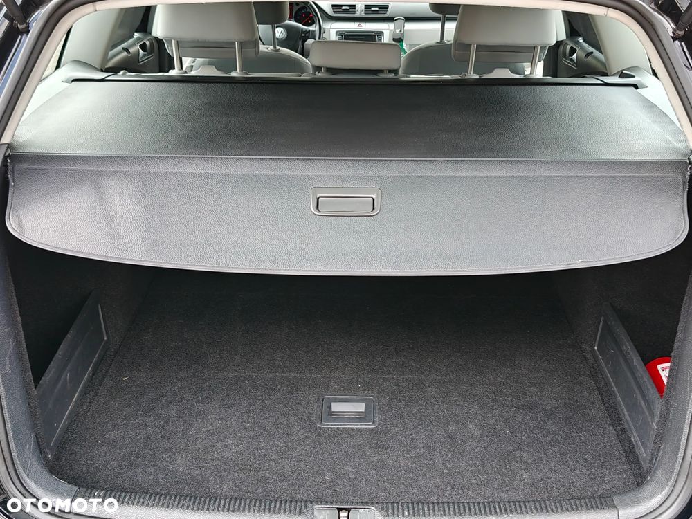Volkswagen Passat Variant 2.0 TSI Comfortline - 18