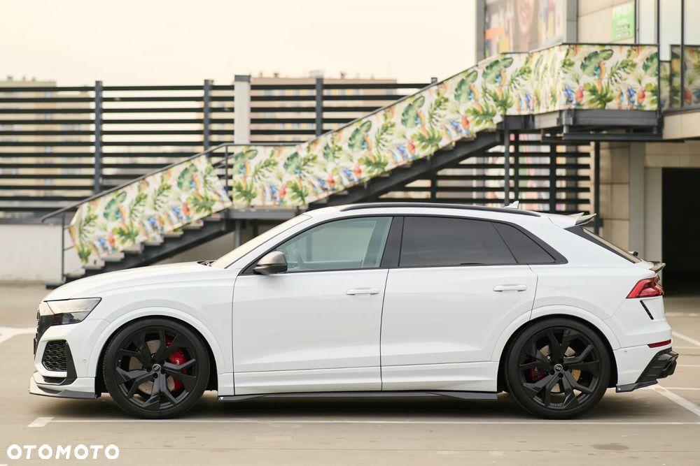 Audi RS Q8 - 5