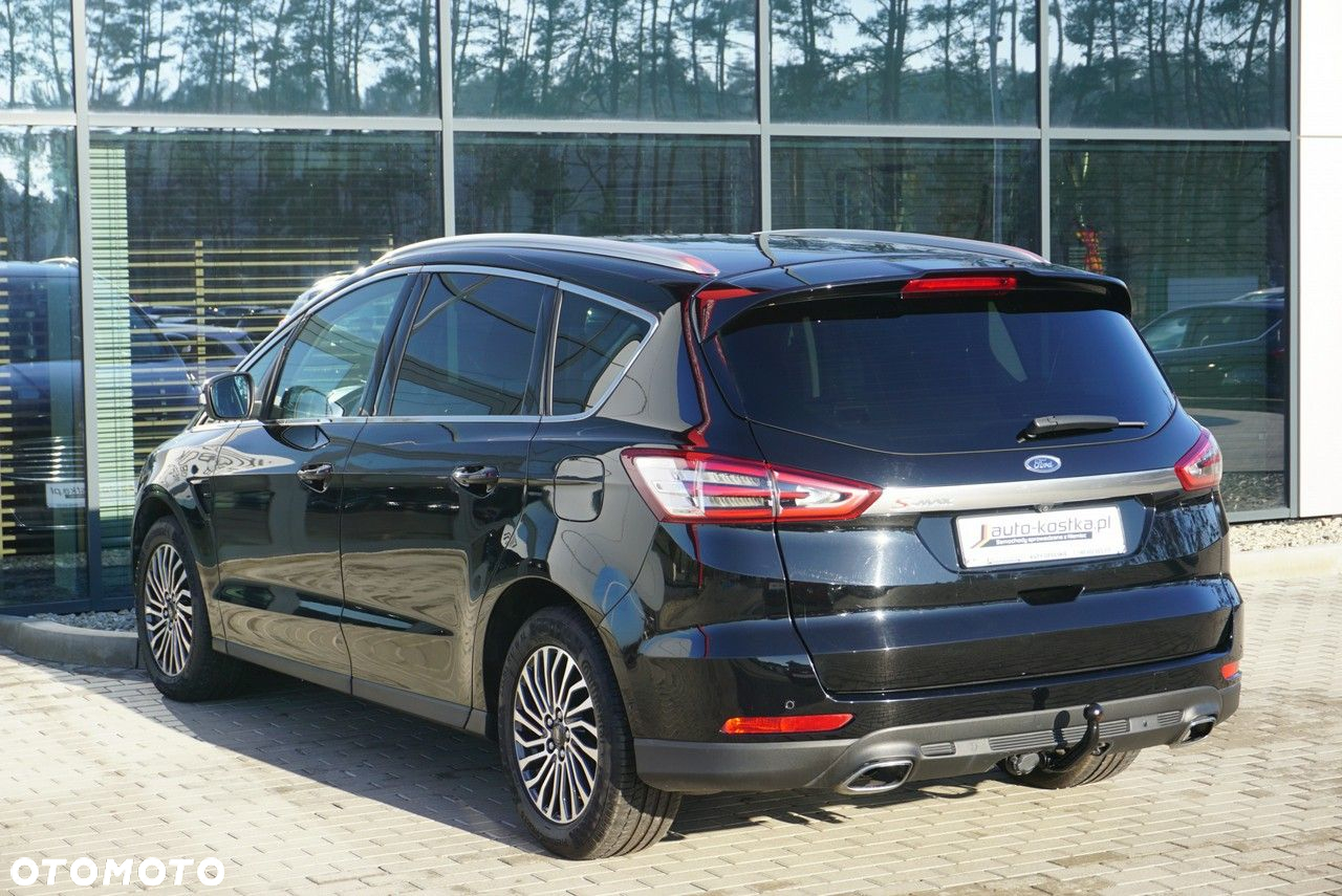 Ford S-Max - 8