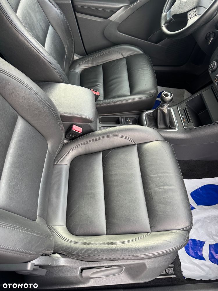 Volkswagen Tiguan - 20