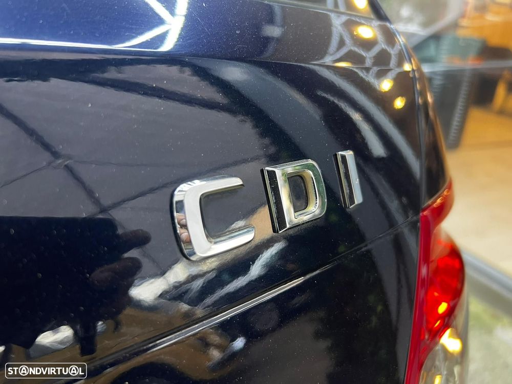 Mercedes-Benz C 220 CDi Avantgarde BlueEfficiency - 38