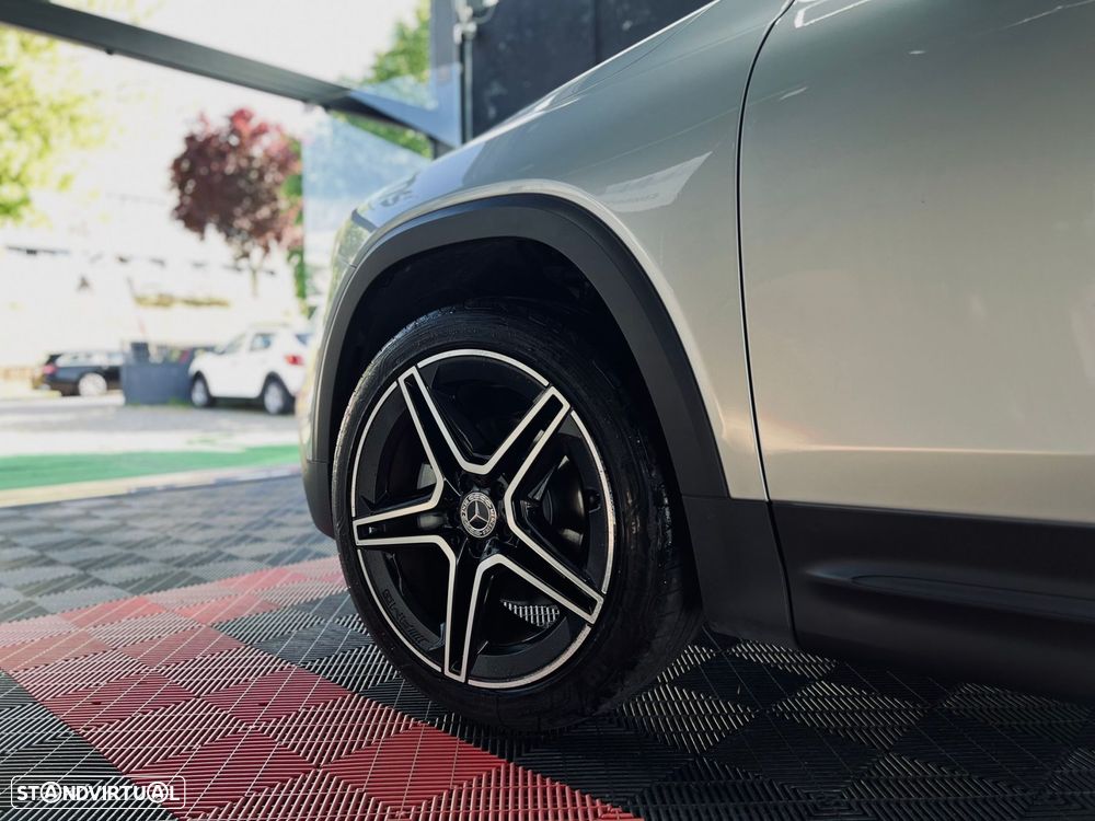 Mercedes-Benz GLB 180 d 8G-DCT AMG Line - 13