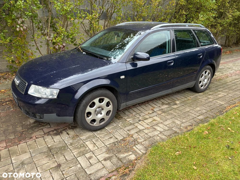 Audi A4 Avant - 1