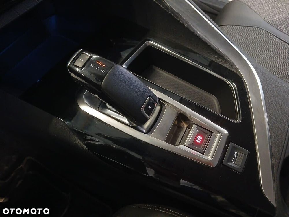 Peugeot 3008 - 14