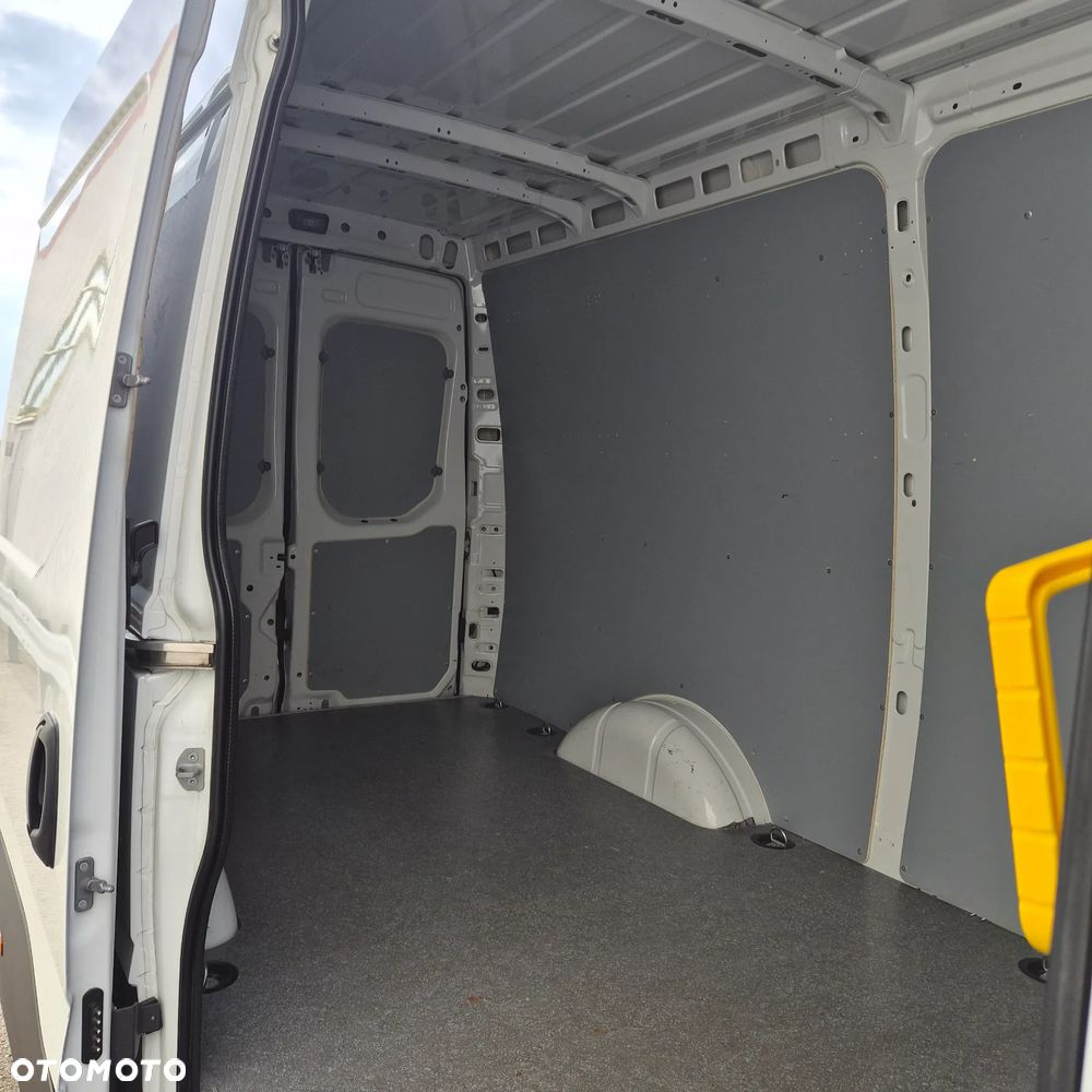 Iveco Daily 35s18 - 9