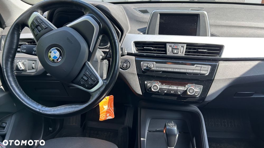 BMW X1 xDrive20d Advantage - 14
