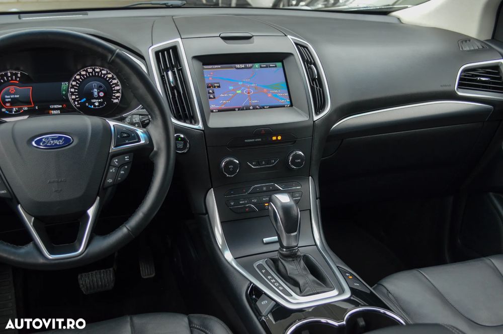 Ford Edge 2.0 TDCi Bi-Turbo 4x4 Titanium - 37