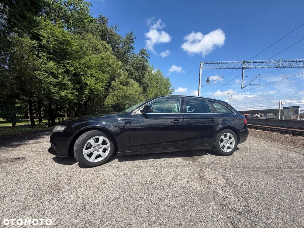 Audi A4 Avant 2.0 TDI - 6
