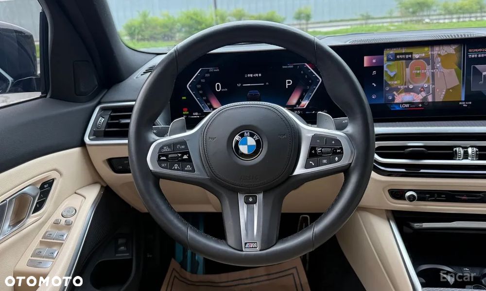 BMW Seria 3 320i M Sport Edition sport - 13