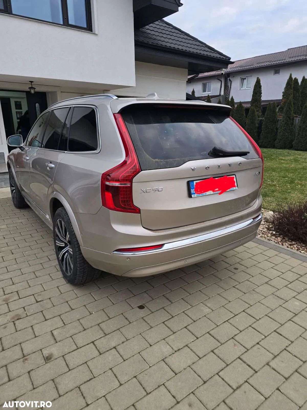 Volvo XC 90 - 1
