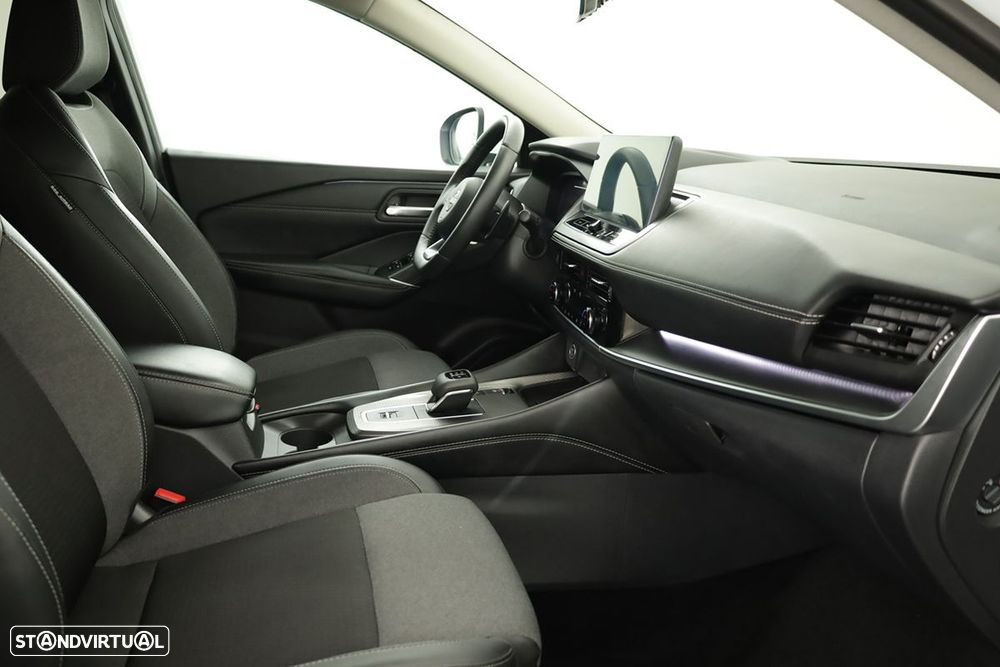 Nissan Qashqai 1.3 DIG-T N-Connecta LED Xtronic - 21