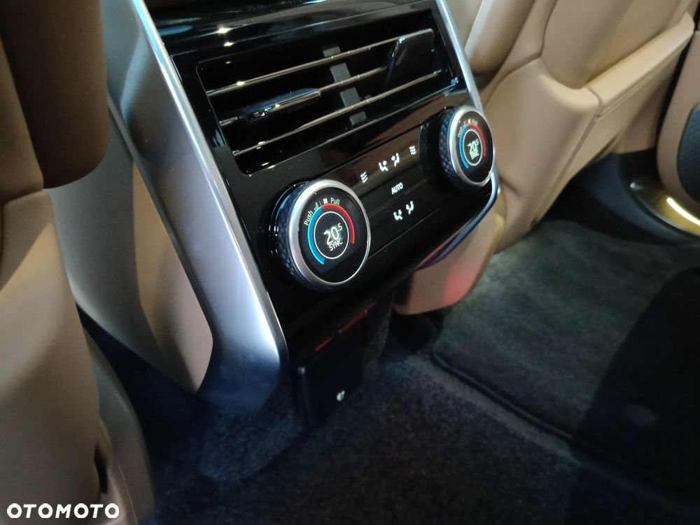 Land Rover Range Rover P530 Autobiography - 34