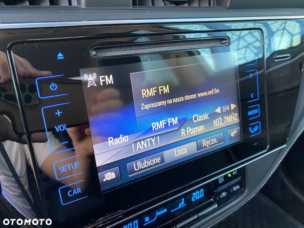 Toyota Corolla - 19
