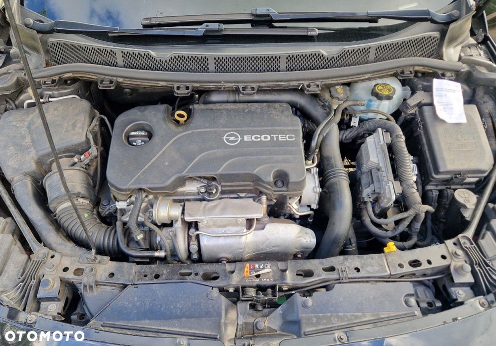 Opel Astra 1.4 Turbo Innovation - 34