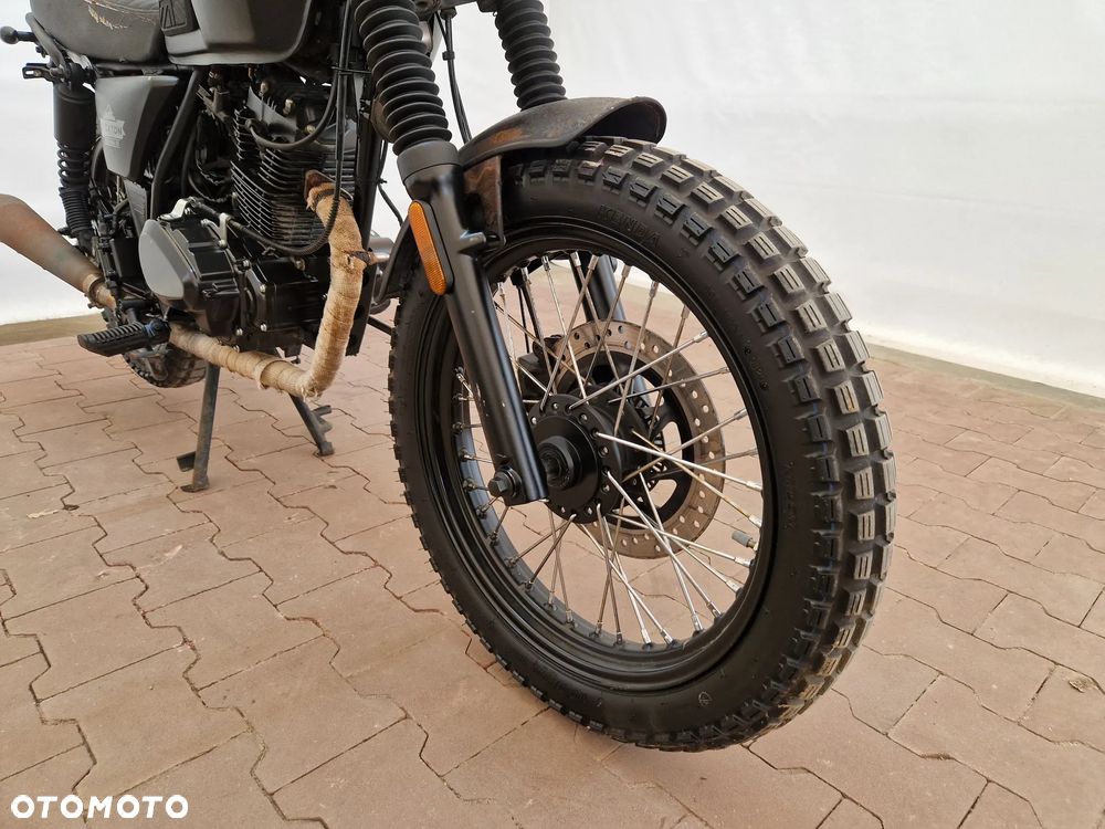 Brixton Felsberg - 13