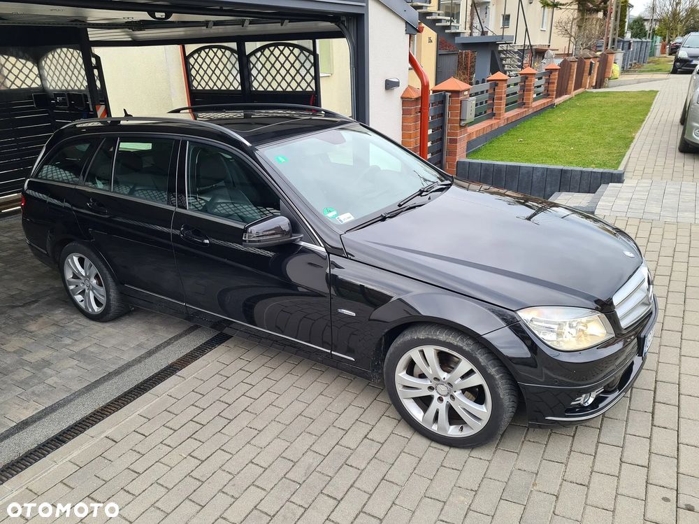 Mercedes-Benz Klasa C 180 CGI Automatik BlueEFFICIENCY Avantgarde - 2