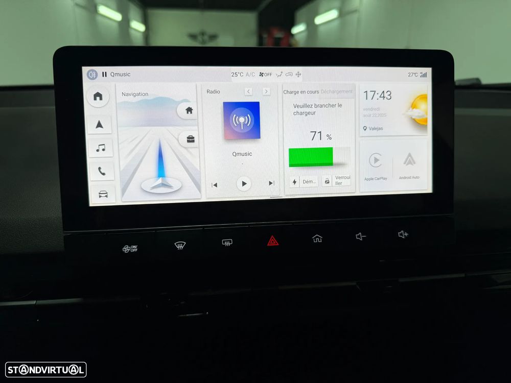 MG MG4 64 kWh Luxury - 26