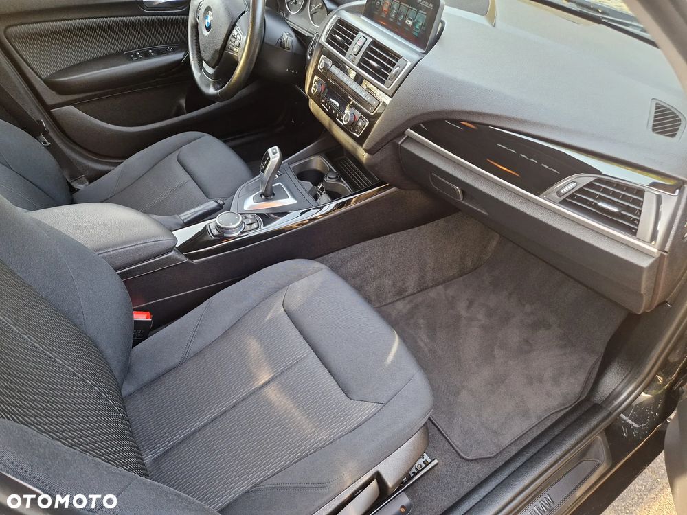 BMW Seria 1 120d Sport Line Shadow - 18