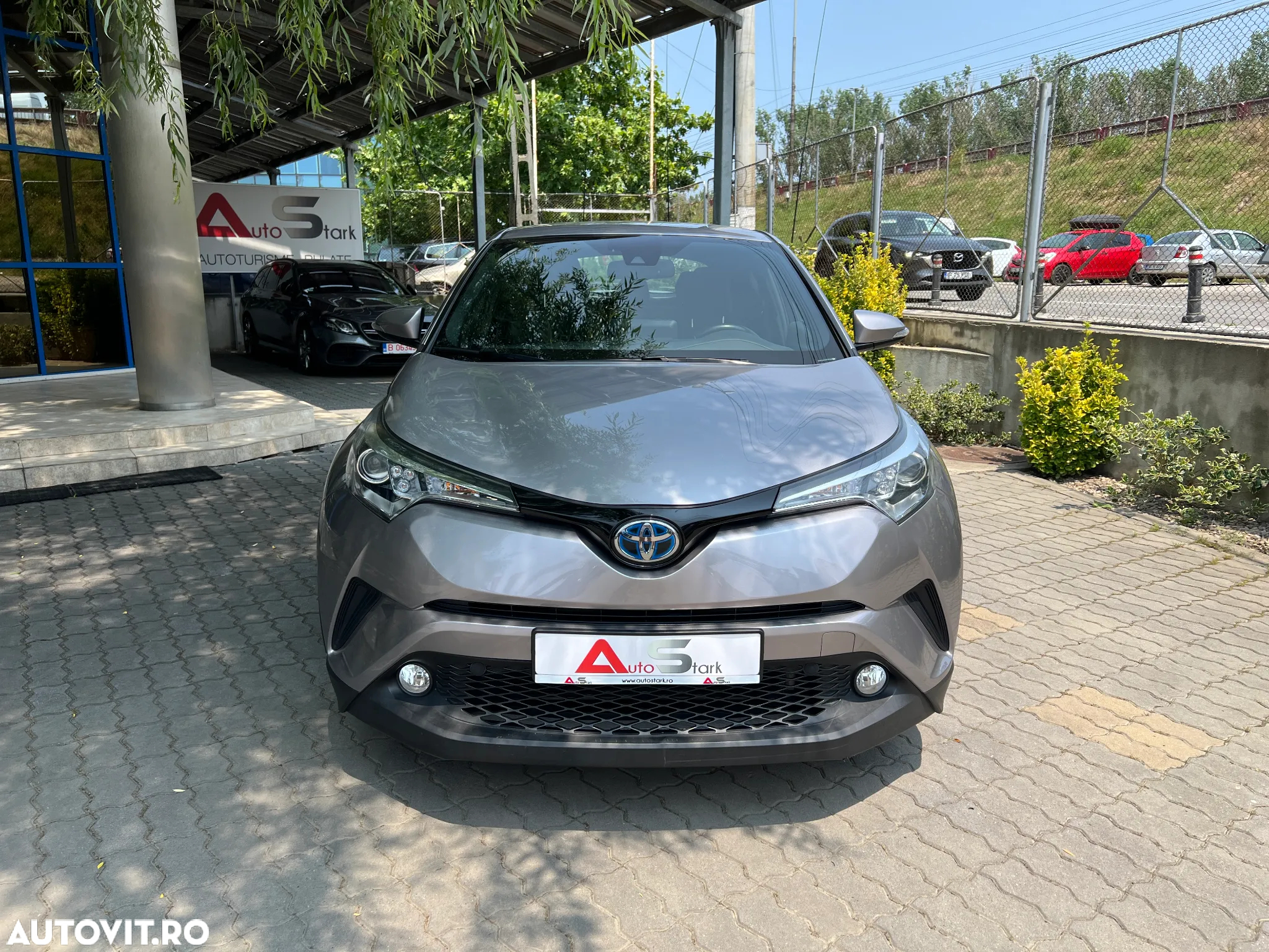 Toyota C-HR 1.8 HSD 122 CP 4x2 CVT Style - 12