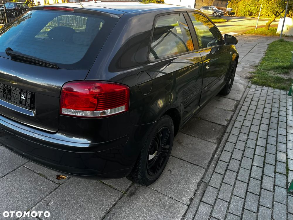 Audi A3 ver-a3-1-6-ambition - 3