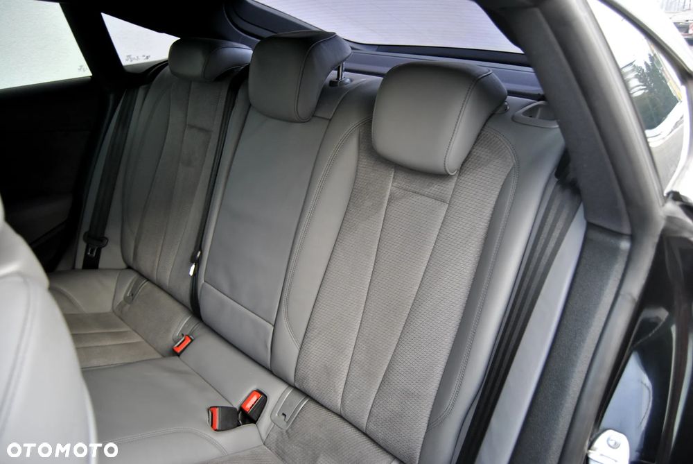 Audi A5 Sportback 40 TDI quattro S tronic sport - 18